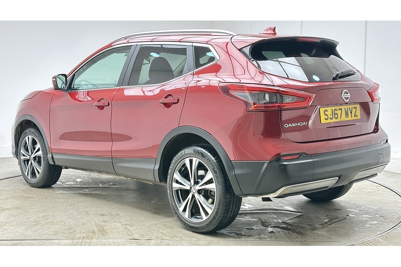 Nissan Qashqai DIG-T N-Connecta - U3236