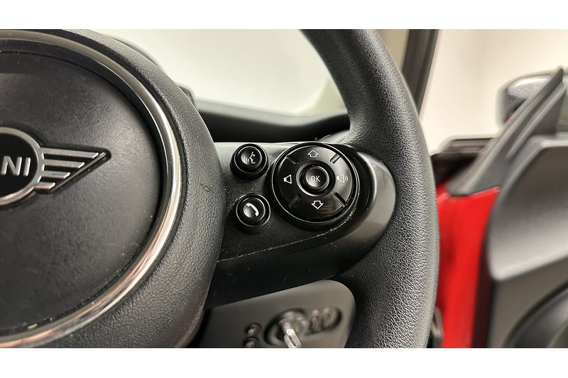 MINI Hatch Cooper Classic - U3238