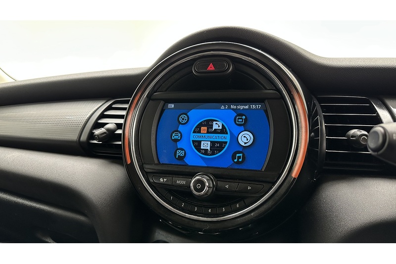 MINI Hatch Cooper Classic - U3238