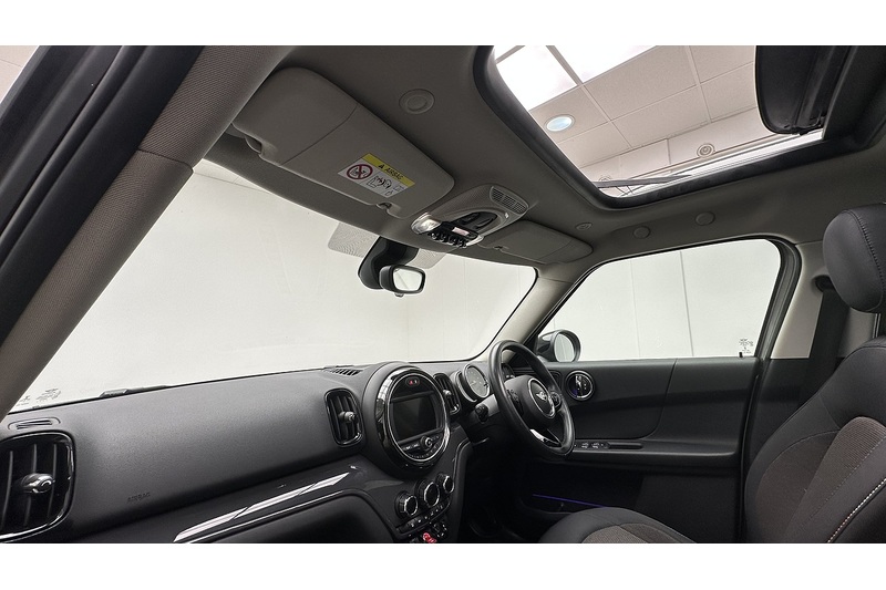 MINI Countryman Cooper - U3239