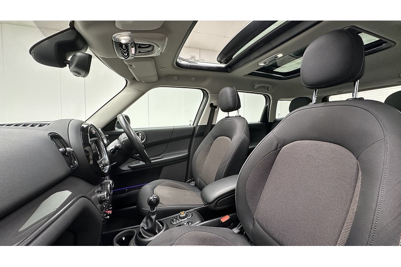MINI Countryman Cooper - U3239