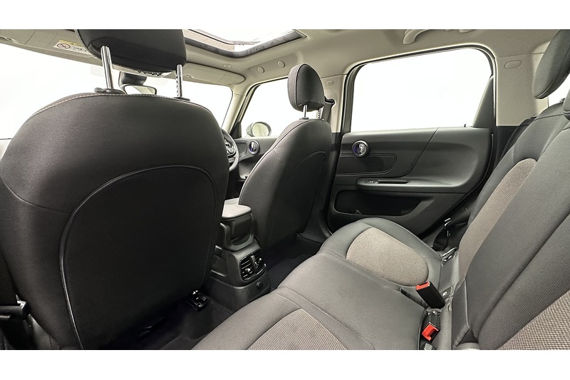 MINI Countryman Cooper - U3239