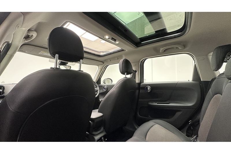 MINI Countryman Cooper - U3239
