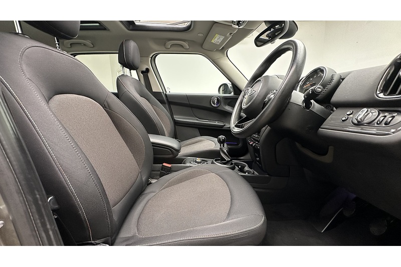 MINI Countryman Cooper - U3239