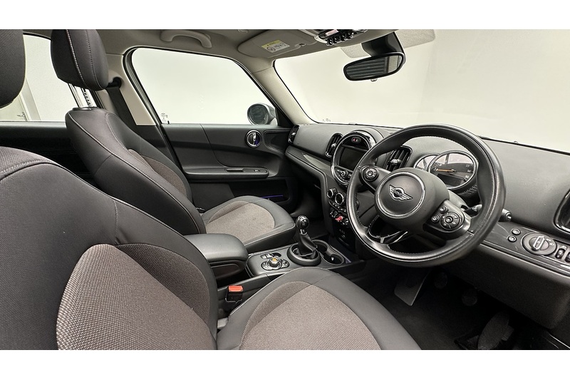 MINI Countryman Cooper - U3239