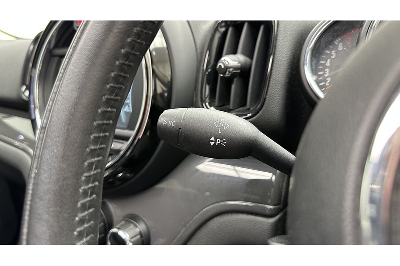 MINI Countryman Cooper - U3239