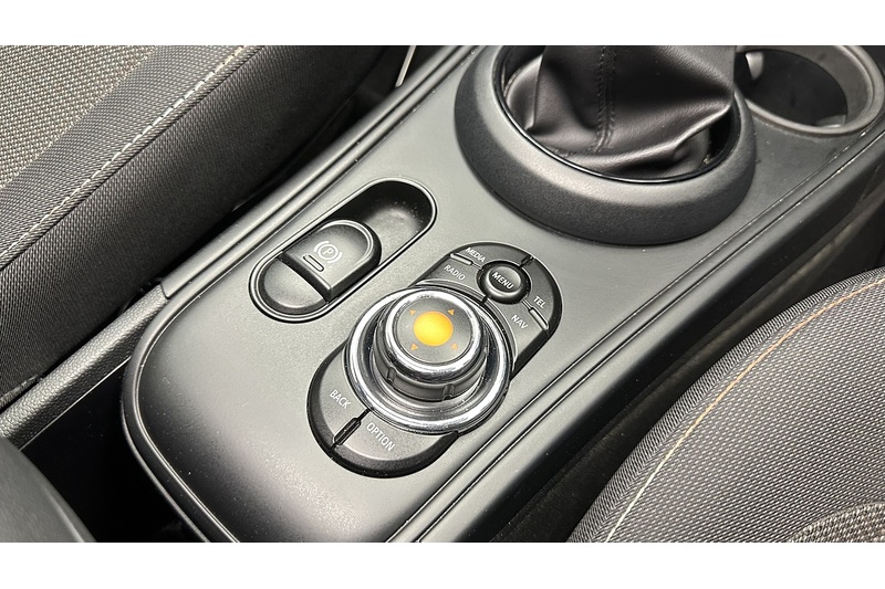 MINI Countryman Cooper - U3239