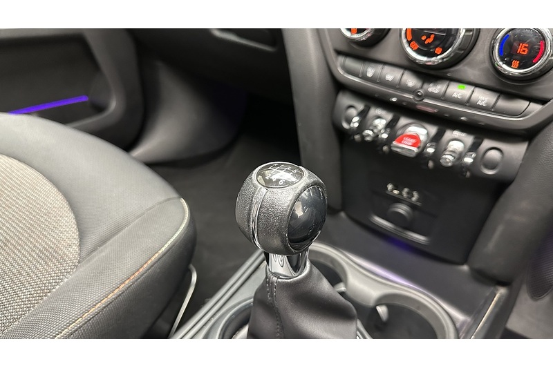 MINI Countryman Cooper - U3239