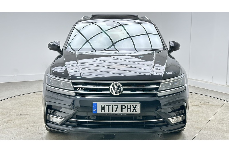 Volkswagen Tiguan TDI BlueMotion Tech R-Line - U3247