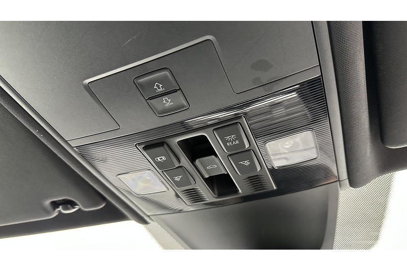 Volkswagen Tiguan TDI BlueMotion Tech R-Line - U3247