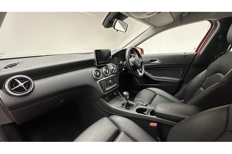 Mercedes-Benz A Class A160 SE - U3254