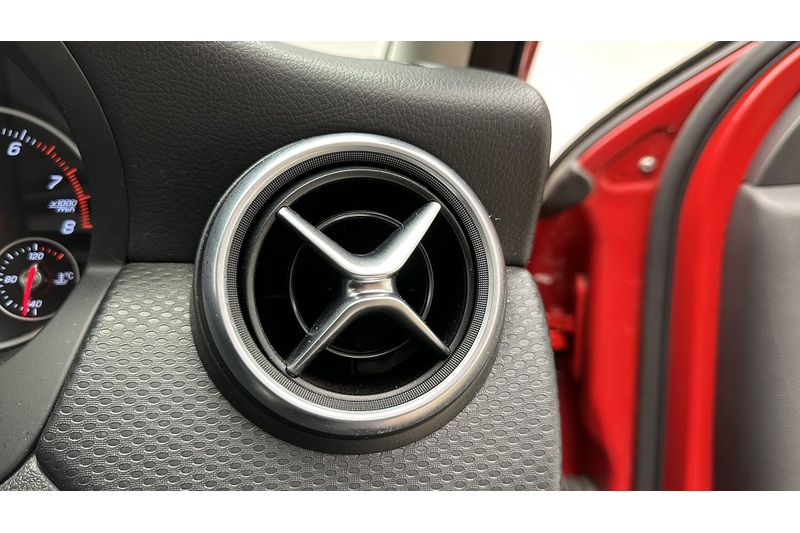 Mercedes-Benz A Class A160 SE - U3254