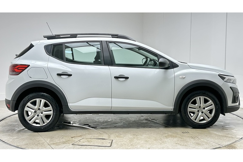 Dacia Sandero Stepway TCe Essential - U3272