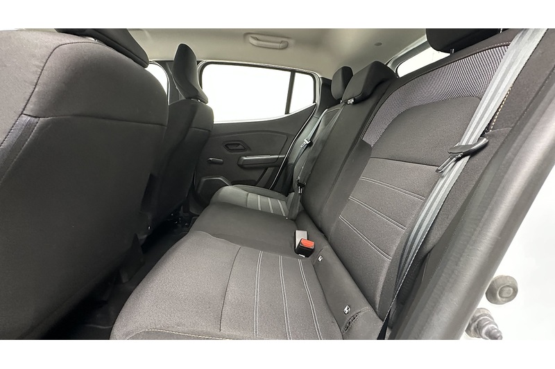 Dacia Sandero Stepway TCe Essential - U3272