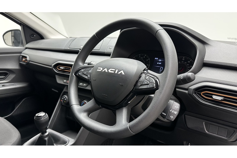 Dacia Sandero Stepway TCe Essential - U3272