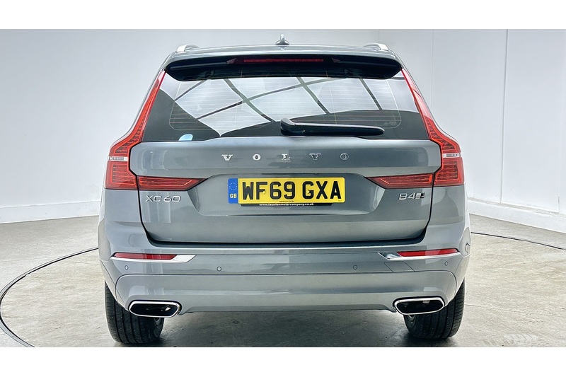 Volvo XC60 B4 MHEV Inscription Pro - U3279