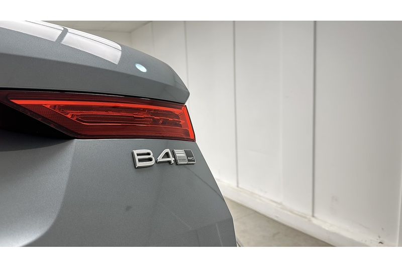 Volvo XC60 B4 MHEV Inscription Pro - U3279