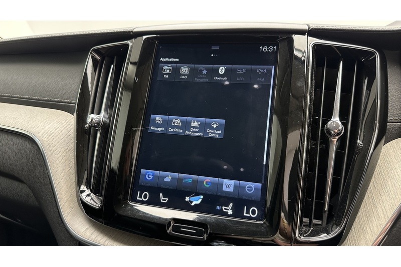 Volvo XC60 B4 MHEV Inscription Pro - U3279