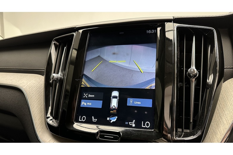 Volvo XC60 B4 MHEV Inscription Pro - U3279