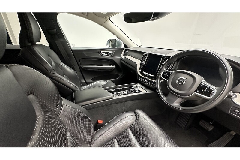 Volvo XC60 B4 MHEV Inscription Pro - U3279