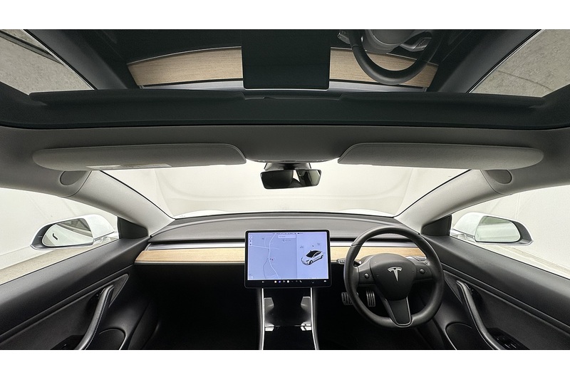 Tesla Model 3 Performance - U3280