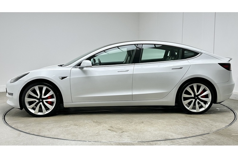 Tesla Model 3 Performance - U3280