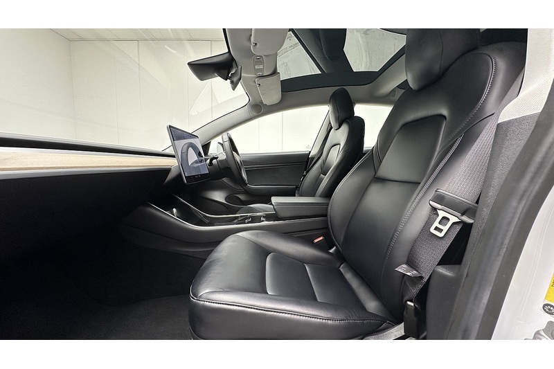 Tesla Model 3 Performance - U3280