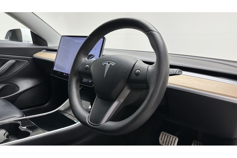 Tesla Model 3 Performance - U3280