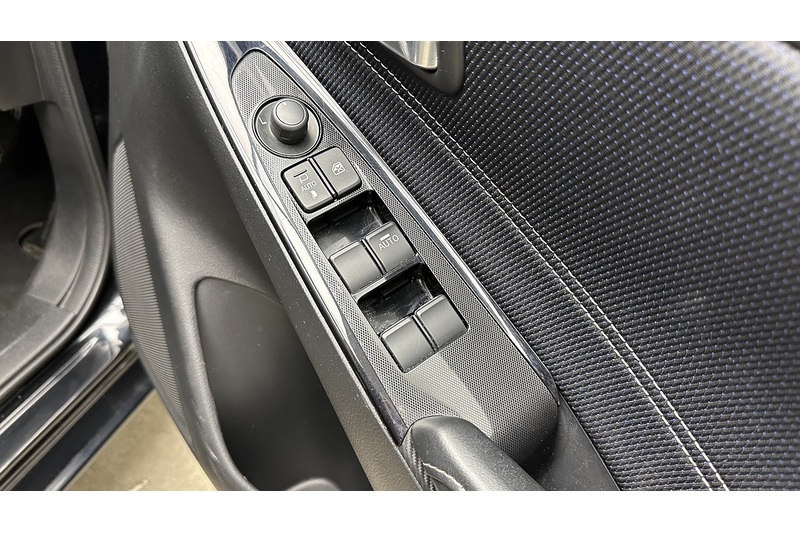 Mazda Mazda2 SKYACTIV-G MHEV Sport Nav - U3281