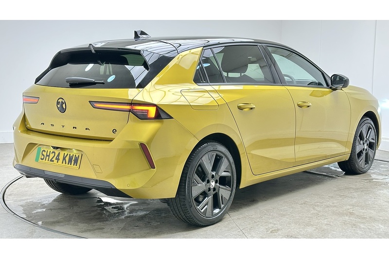 Vauxhall Astra Electric GS - U3282