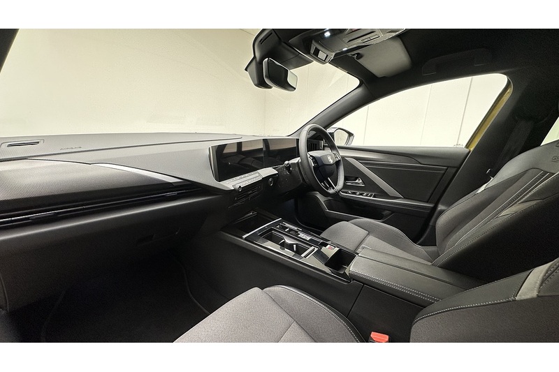 Vauxhall Astra Electric GS - U3282