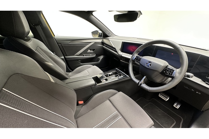 Vauxhall Astra Electric GS - U3282