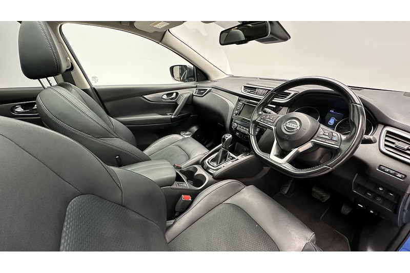 Nissan Qashqai Dig-T Tekna - U329