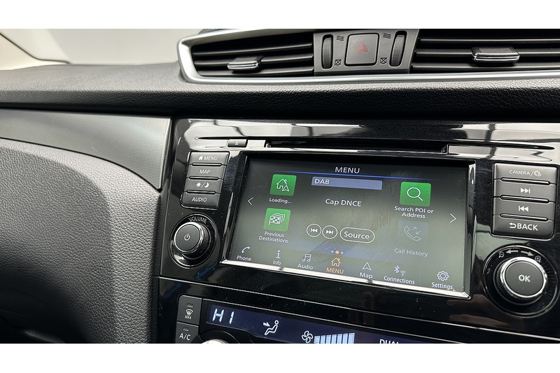 Nissan Qashqai Dig-T Tekna - U329