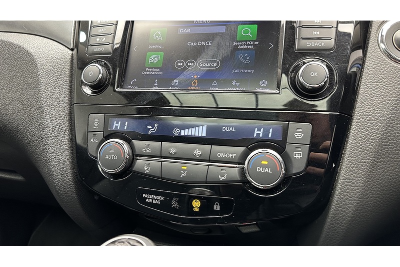 Nissan Qashqai Dig-T Tekna - U329