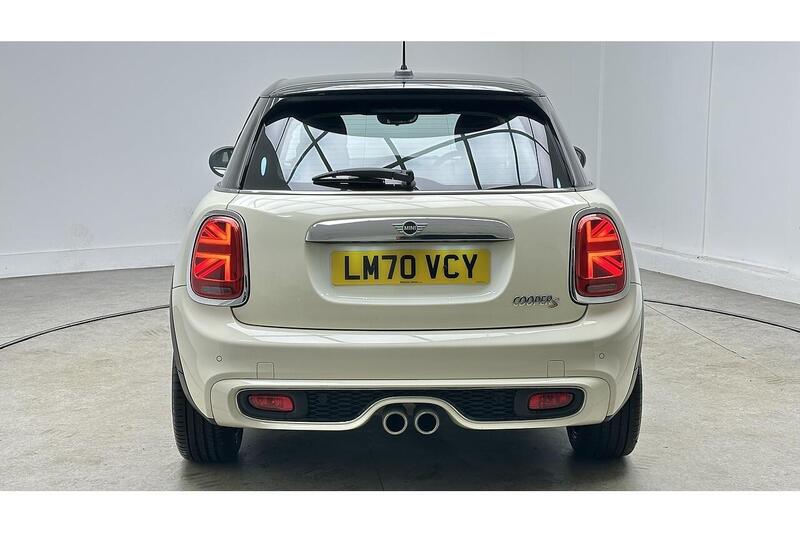 MINI Hatch 2.0 Cooper S Exclusive Hatchback 5dr Petrol Steptronic Euro 6 (s/s) (192 ps) - U330
