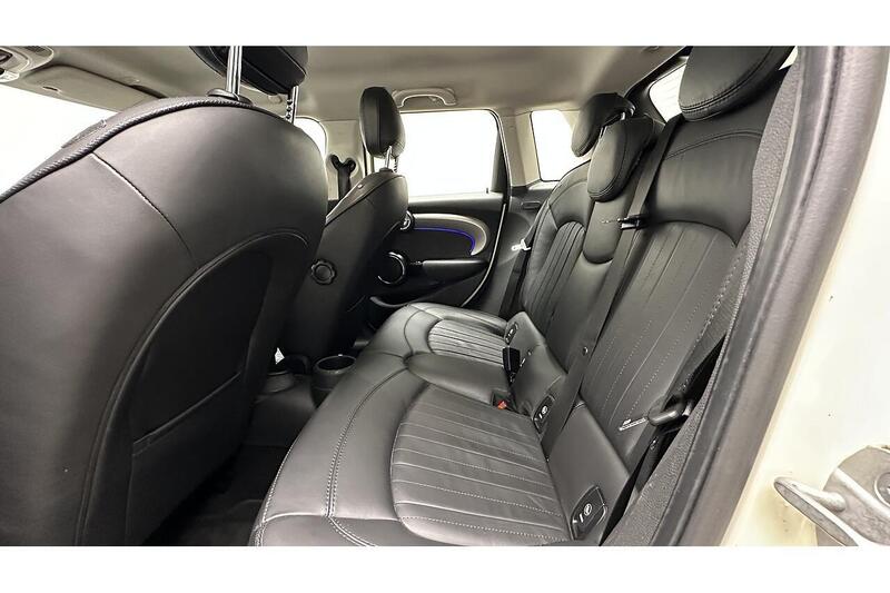 MINI Hatch 2.0 Cooper S Exclusive Hatchback 5dr Petrol Steptronic Euro 6 (s/s) (192 ps) - U330