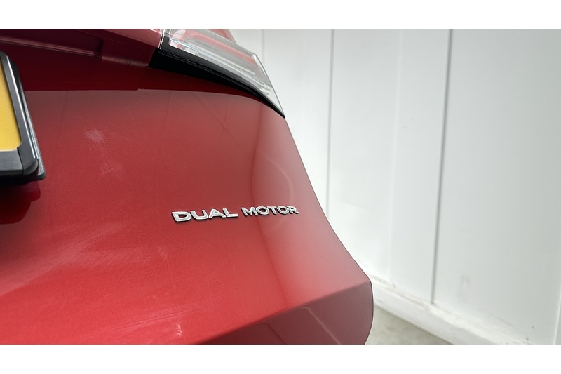 Tesla Model Y Long Range - U3314