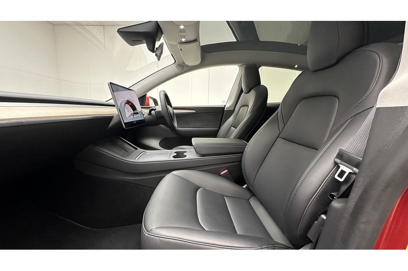 Tesla Model Y Long Range - U3314