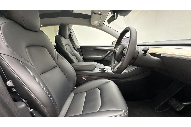 Tesla Model Y Long Range - U3314