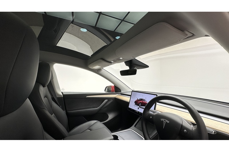 Tesla Model Y Long Range - U3314