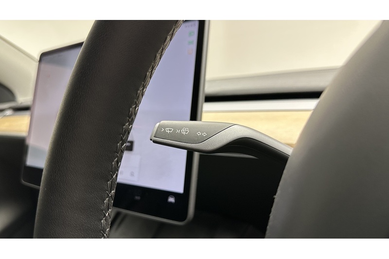 Tesla Model Y Long Range - U3314