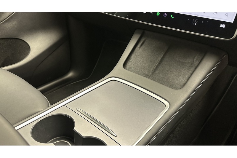Tesla Model Y Long Range - U3314