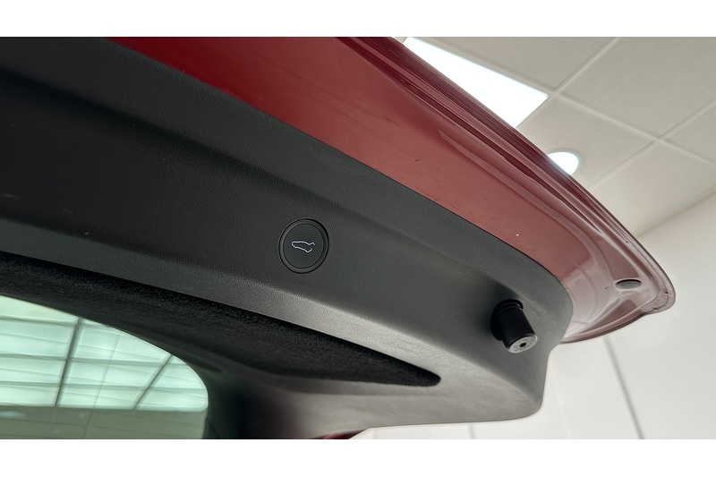 Tesla Model Y Long Range - U3314