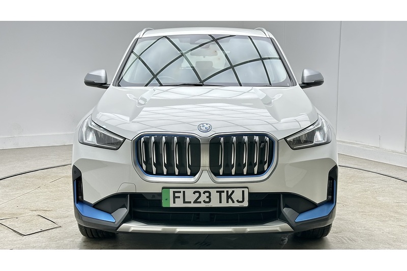BMW iX1 30 xLine - U3319