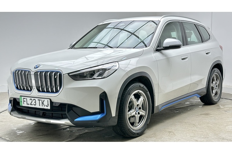 BMW iX1 30 xLine - U3319
