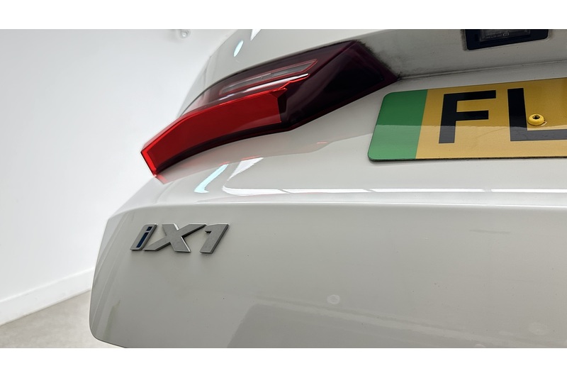 BMW iX1 30 xLine - U3319