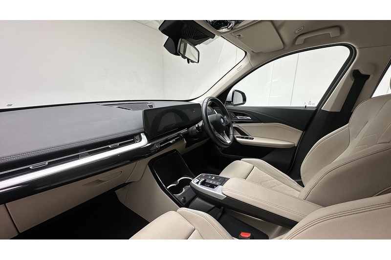 BMW iX1 30 xLine - U3319