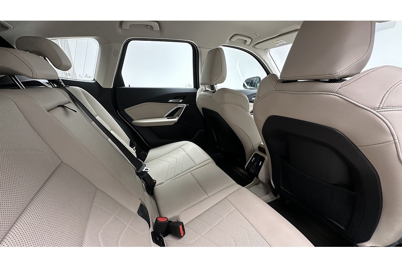 BMW iX1 30 xLine - U3319