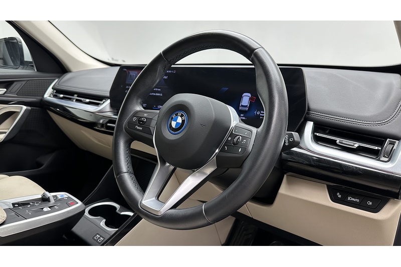 BMW iX1 30 xLine - U3319